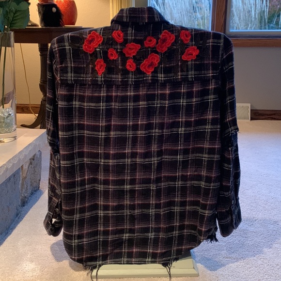 American Eagle Vintage Flannel Shirt - Picture 5 of 9